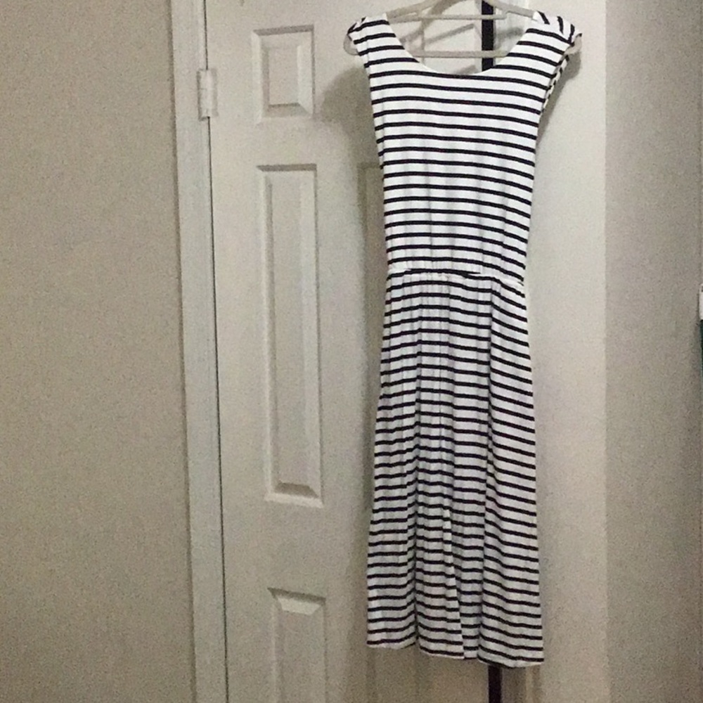 NWT LOFT Striped Sleeveless Midi Dress Size L